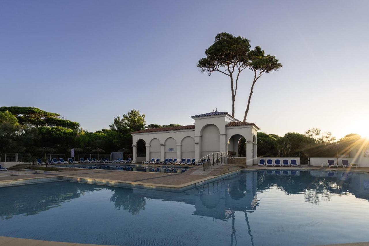 Belambra Clubs Presqu'Ile De Giens - Riviera Beach Club Hyeres Ngoại thất bức ảnh